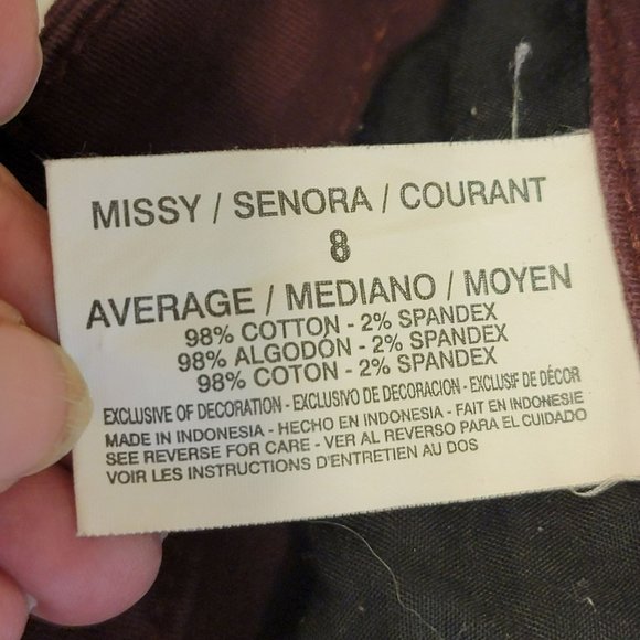 Bandolino Jeans Mandie Women's  Brushed Cotton Maroon Jeans Size 8 AVG EUC - Picture 4 of 10